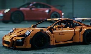 Porsche 911 GT3 RS Meets LEGO Technic GT3 RS in Latest Ad