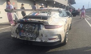 Porsche 911 GT3 RS with See-Through Wrap "Showing" Flat-Six Engine Is Uber-Cool