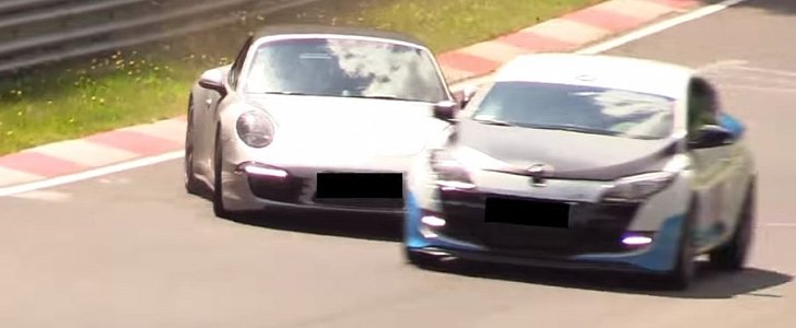 Porsche 911 Nurburgring Near Crash