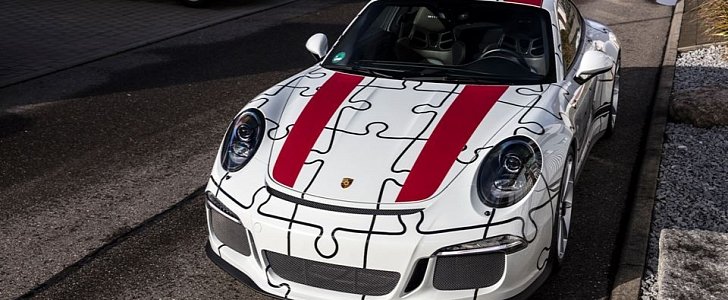 Porsche 911 R Gets Awesome Puzzle Design Wrap