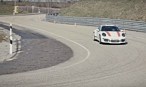 Porsche 911 R Track Stint Sees Patrick Long Teaching Us About the Racing Line