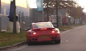 Porsche 911 Turbo Crashes while Leaving Car Meet, Driver Acts The Fool
