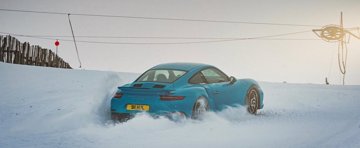Porsche winter sports