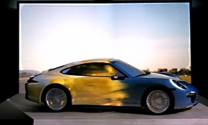 Porsche 911 Shows Motionless Driving