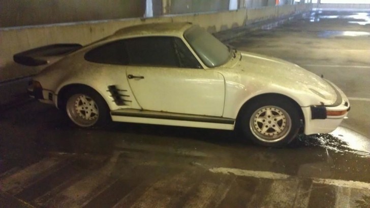 Porsche 930 Slantnose Abandoned in Pittsburg Garage