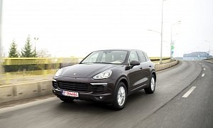 Porsche Cayenne and VW Touareg Recalled, 800,000 Cars to Have Pedals Checked