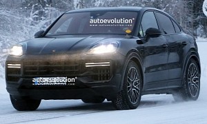 Porsche Cayenne Coupe Facelift Does Not Bother With Camouflage, Gets Spied