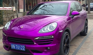 Porsche Cayenne in a Flashy Purple Spotted in China