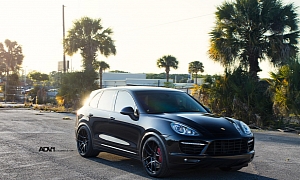 Porsche Cayenne Turbo Gifted with ADV.1 Wheels