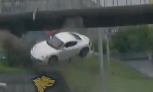 Porsche Cayman Airborne Crash Looks Like a Mad Max Stunt