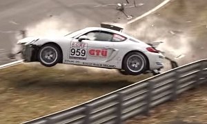 Porsche Cayman GT4 Clubsport Gets Destroyed in Nurburgring Recoil Crash
