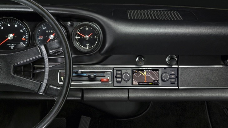 Porsche Classic Navigation Radio