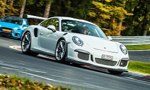 Porsche GT3 RS Does Its Thing Passing 36 Cars During One Spectacular 'Ring Lap