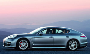 Porsche Panamera Wins Bloomberg Car of the Year