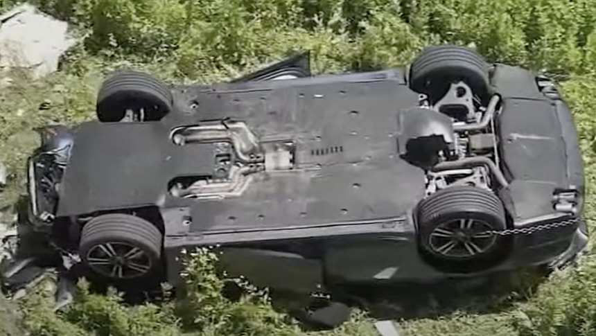 Porsche Panamera collapsed from parking lot in the Bronx