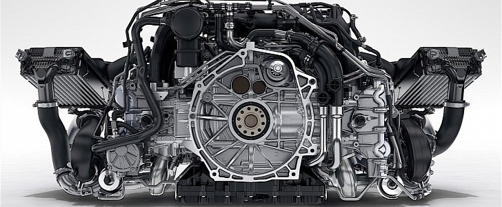911 Carrera S: 3.0-liter biturbo charged six-cylinder flat engine