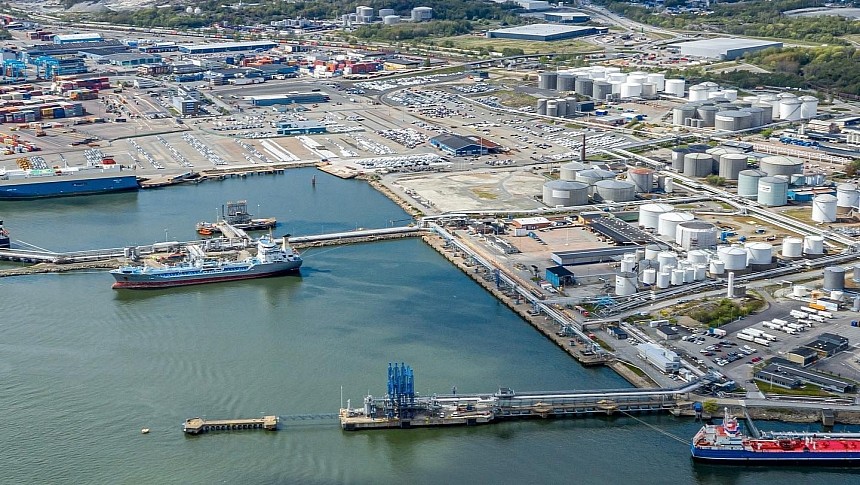 Port of Gothenburg developed a digital tool called Digital Port Call