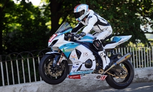Portuguese Star Luis Carreira to Race at the 2011 IOMTT