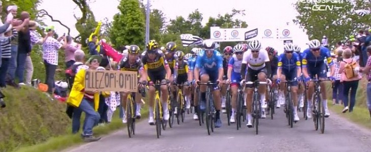 Fan causes massive pile-up at Tour de France, is now in serious trouble