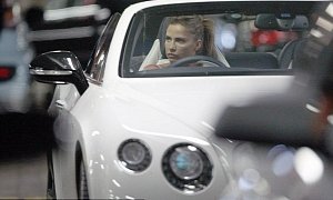 Pregnant Katie Price Goes Shopping For a New Bentley Continental GT