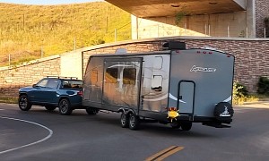 Towing a 7,000-lb Trailer With a Rivian R1T More Than Halves the Range, It's Great News
