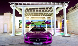 Purple Mercedes SLS AMG Shines in Qatar