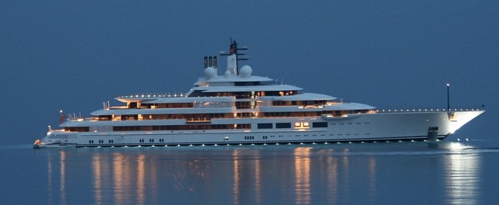 Scheherazade megayacht was a Christmas gift for Putin, from his oligarch friends, new report says