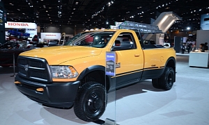 Ram 3500 Dually Case Work Truck Shows Up in Chicago <span>· Live Photos</span>