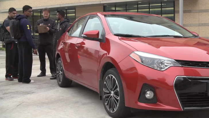 2014 Toyota Corolla S tested by random people