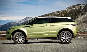 Range Rover Evoque Is 2012 SUV of the Year for Esquire Magazine