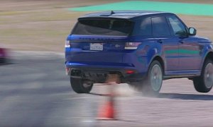 Range Rover Sport SVR Races Alfa Romeo 4C on the Track, Wins by Cheating