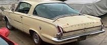 Rare 1965 Plymouth Barracuda Wakes Up After 38 Years, Original V8 Looks Alive