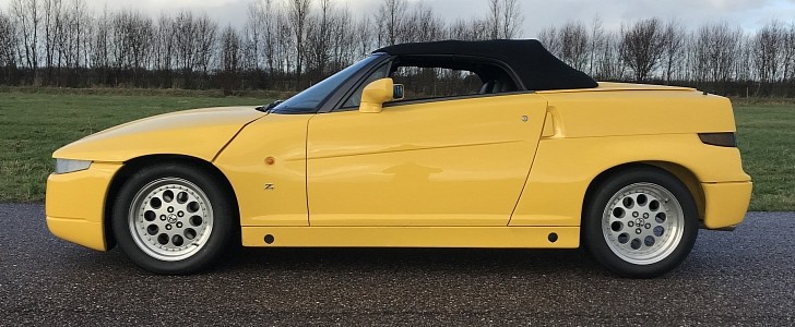 Rare Alfa Romeo RZ Is Looking for a New Home, Is Bound to Be a Real Head Turner