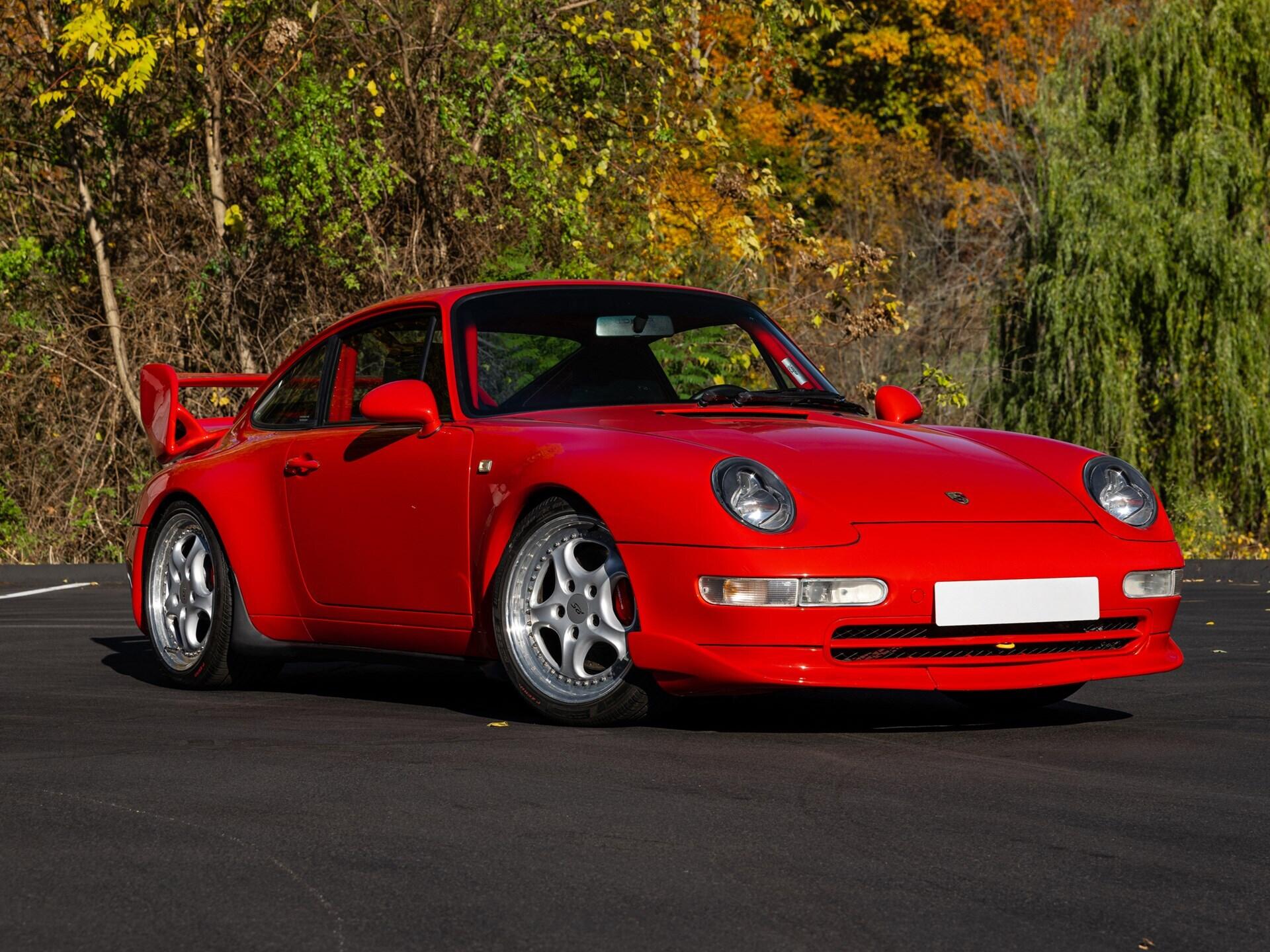 Rare Well-Maintained Porsche 911 Carrera RS Clubsport Is Looking for New  Owner - autoevolution