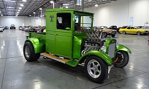 Rat Rod Green 1925 Ford Model TT Comes With Racing Seats, Just in Case