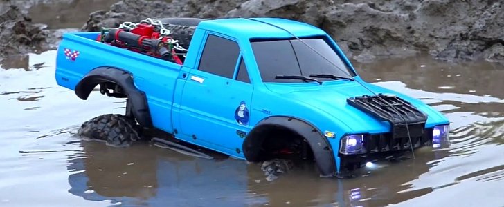 Toyota Hilux RC Car Offroad