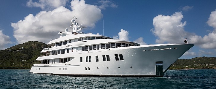 Invictus is an award-winning luxury yacht, designed and built in the U.S.