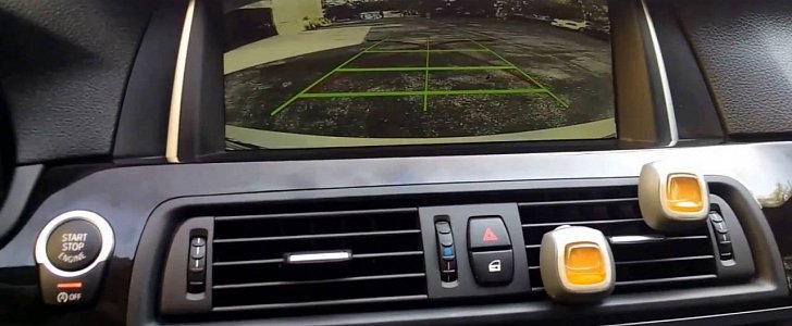BMW rearview camera display