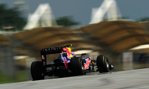 Red Bull Admit KERS Needs Fixing