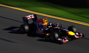 Red Bull Cannot Resist Without KERS - Hamilton