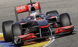 Red Bull, Ferrari Question Legality of McLaren's Rear Wing