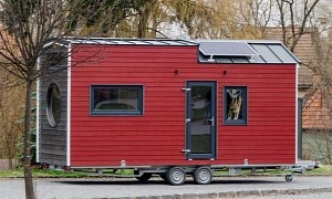 Red Dressed Is a Chic Tiny Mobile Home With Two Bedrooms and Modern Technologies