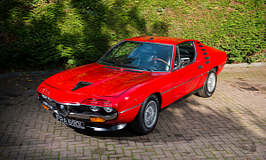Red Hot 1972 Alfa Romeo Montreal Is Heading To Auction, Packs Carbureted V8