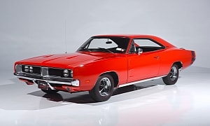 Red Over Black 1969 Dodge Charger R/T 440 Wants Your Heart and Soul, Plus Your Wallet