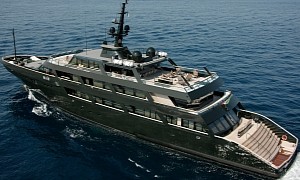 Refresh Your Eyeballs With Giorgio Armani's $60 Million Main Superyacht