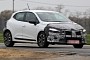 Renault Ignores Leaks, Keeps Testing 2024 Clio With Camo On