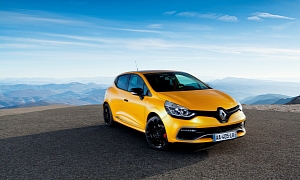 Renault Clio RS 200 EDC Pricing Announced