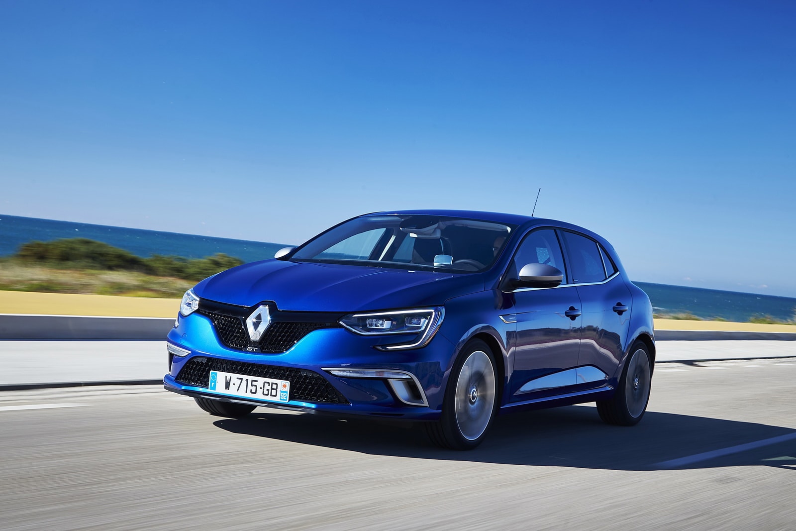 Renault Megane IV Family Adds GT Diesel Model - autoevolution