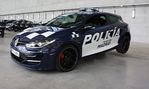 Renault Megane RS Madrid Police Car Has Kevlar Doors
