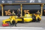 Renault, Petrov Hope to Attract Sponsors for 2010